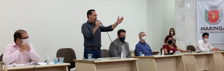 Prefeito Rogério Bernardo, de Ângulo, é o novo presidente da Amusep