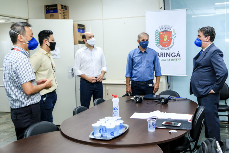 Prefeitura e Sebrae discutem retomada econômica da cidade