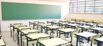 MP cobra Prefeitura sobre vacinação de professores e volta às aulas