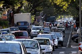 Maringá tem quase 1 veículo por habitante