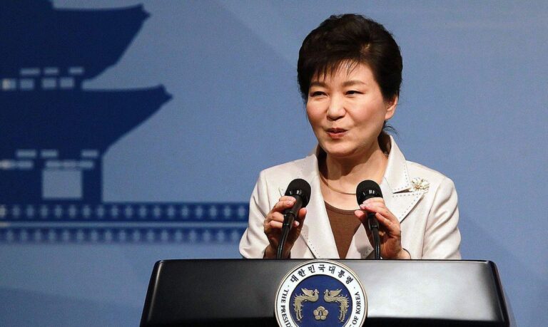 Coreia do Sul confirma condenação da ex-presidente