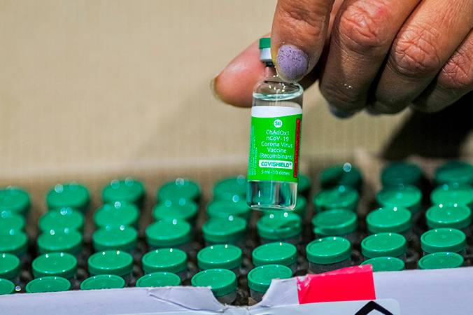 Paraná passa a receber denúncias de fura-fila na vacinação
