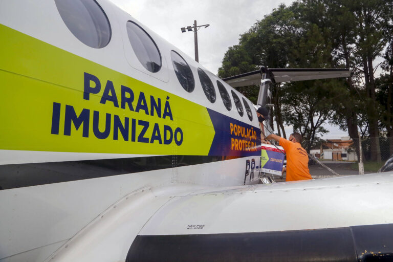 Vacinação com novo lote de imunizante deve começar segunda-feira