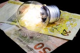 Conta de luz seguirá com bandeira amarela