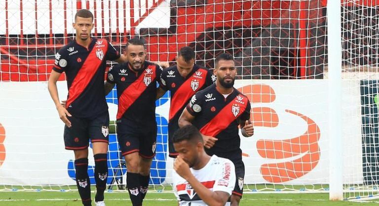 São Paulo perde do Atlético-GO
