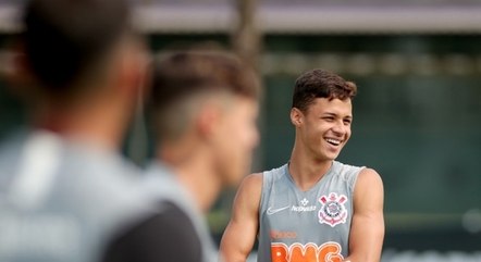 Corinthians promoverá garotos da base