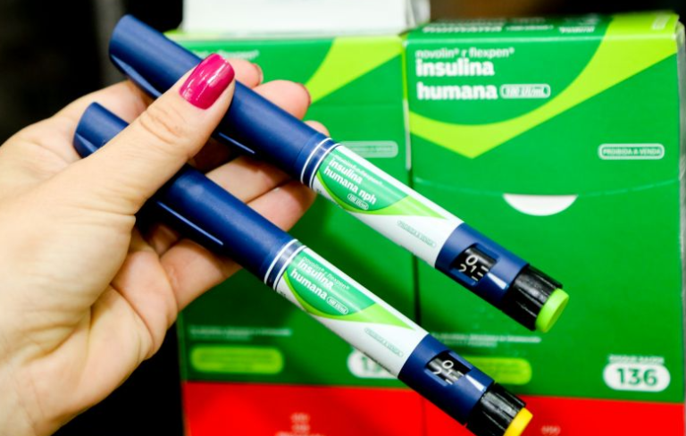 Saúde vai começar a distribuir canetas para aplicação de insulinas