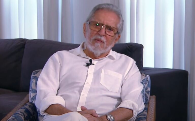 Carlos Alberto de Nóbrega e a mulher são internados com covid