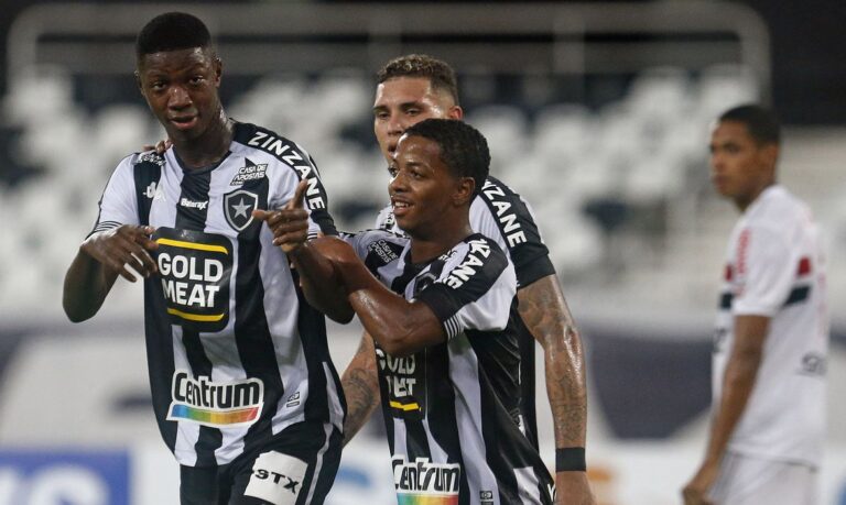Botafogo vence o São Paulo por 1 a 0