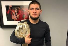Khabib afirma que categoria dos leves deve seguir em frente