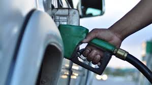 Gasolina e diesel mais caros pela segunda vez este mês