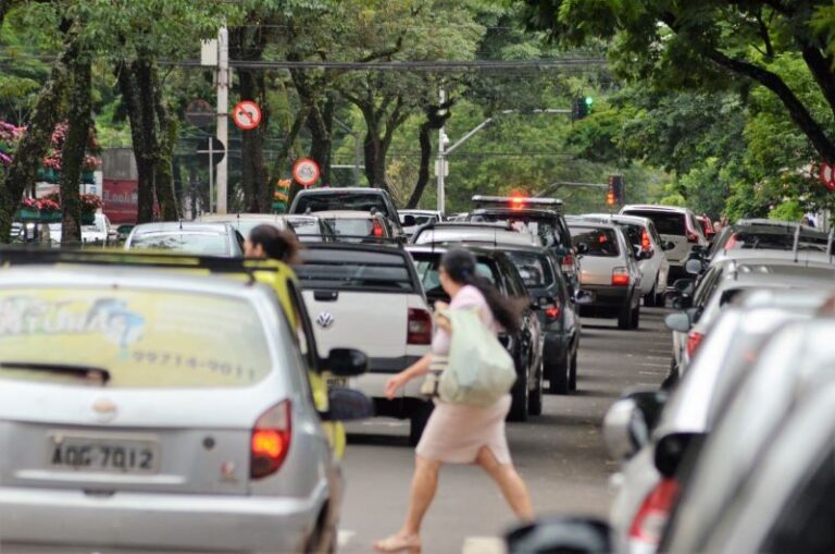 Prefeitura de Maringá não deve antecipar feriados