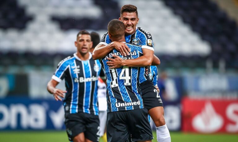 Grêmio decide goleia Ayacucho na pré-Libertadores