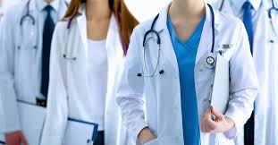 UEM inicia processo seletivo para contratar médicos