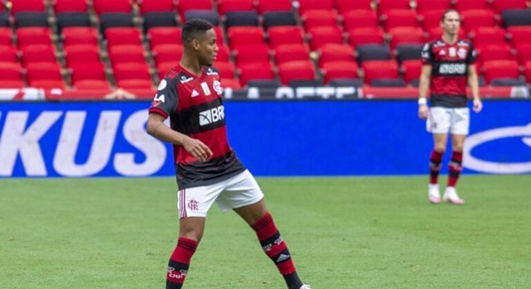 Red Bull Bragantino anuncia a chegada de Natan