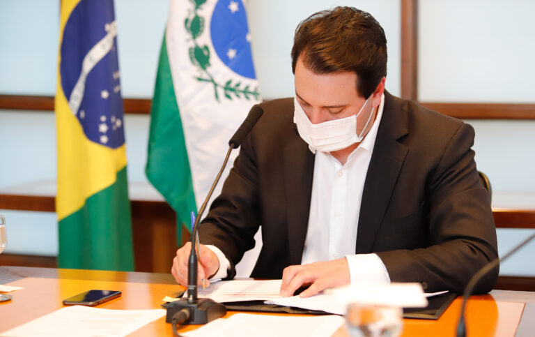 Governo do Paraná lança pacote de medidas para cidadãos e empresas