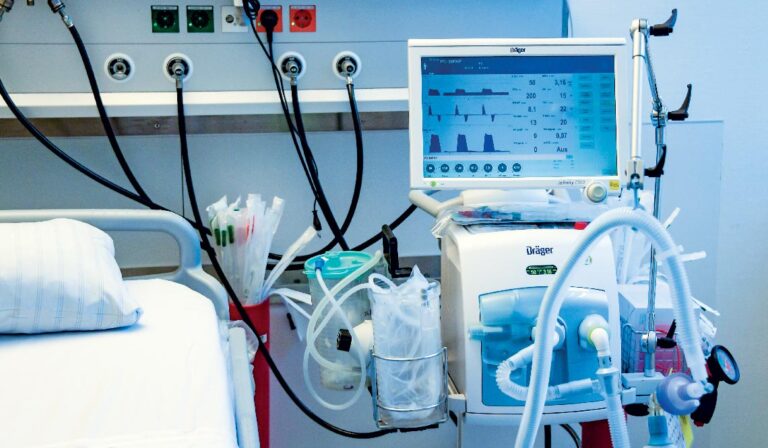 Saúde agiliza compra de 12 respiradores para suprir demanda