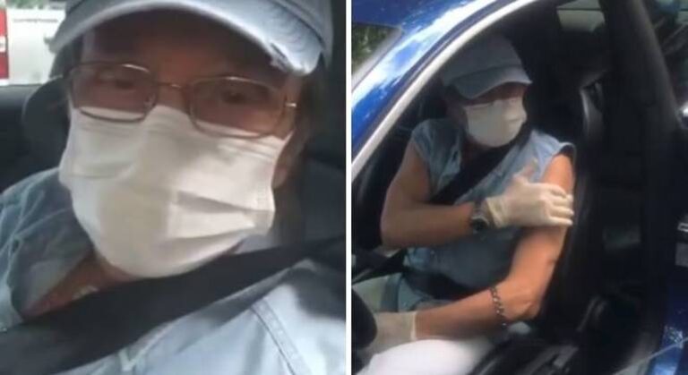 Roberto Carlos chega a posto de vacinação dirigindo