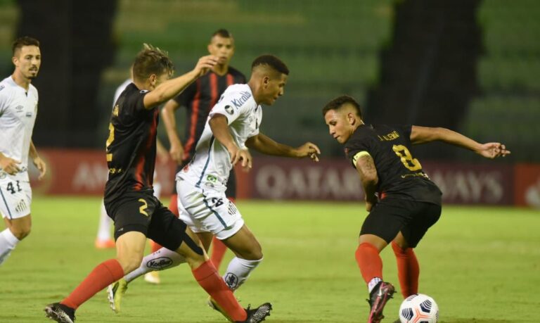 Santos avança na pré-Libertadores