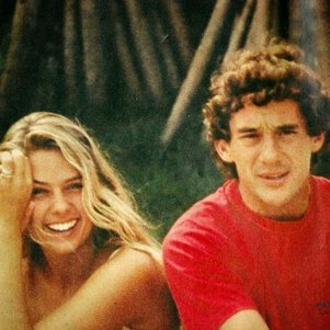 Galisteu posta foto em homenagem a Senna