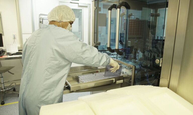 Fiocruz vai entregar 18 milhões de vacinas em abril