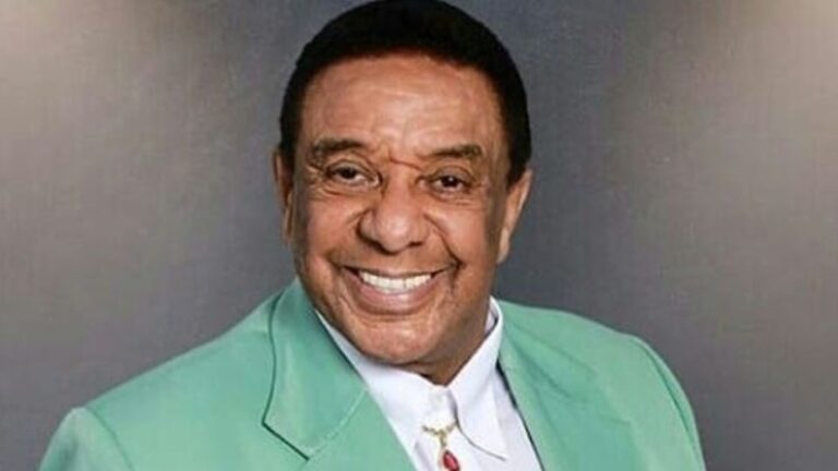 Agnaldo Timóteo morre aos 84 anos