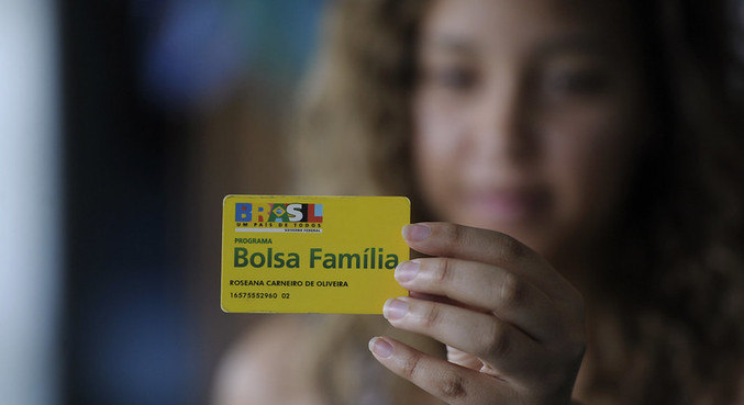 Começa o pagamento do auxílio a 10 milhões do Bolsa Família