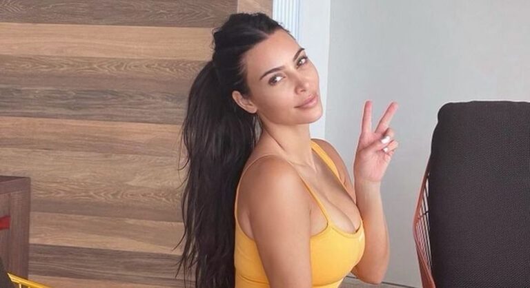 Kim Kardashian tem fortuna de mais de 1 bilhão de dólares