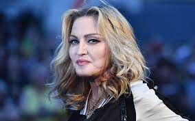 Madonna doa R$ 10 milhões para as vítimas das enchentes no RS
