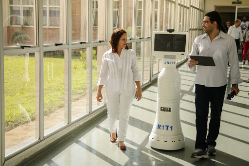 Robô da UEM está entre as principais iniciativas de inteligência artificial