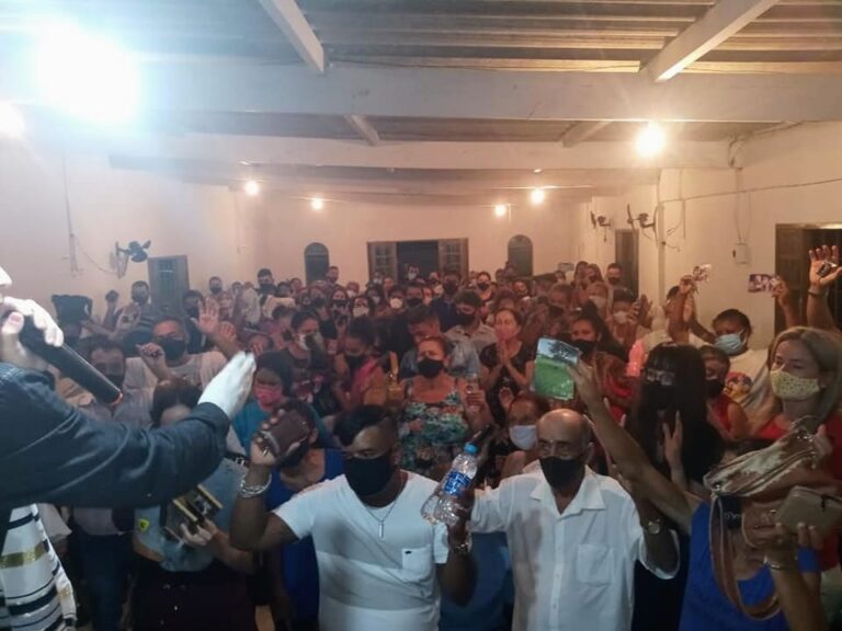 MP denuncia pastor que provocou aglomerações e mortes em B. Ferraz