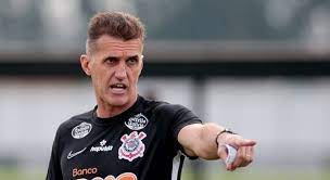 Corinthians demite Mancini e Danilo assume interinamente