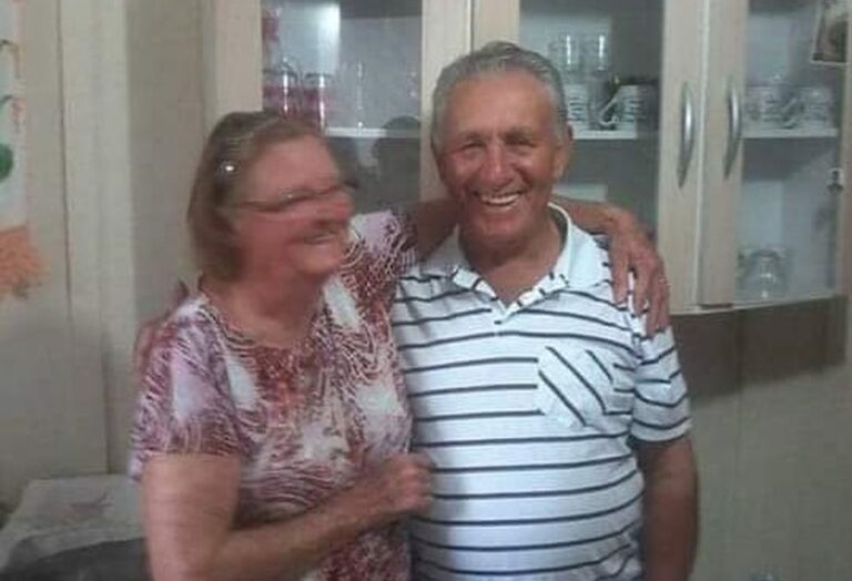 Laudo aponta que filho torturou e matou o pai e a mãe