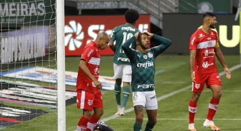 Palmeiras perde do CRB nos pênaltis e deixa a Copa do Brasil