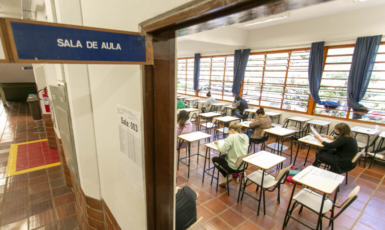UEM divulga resultado do Vestibular