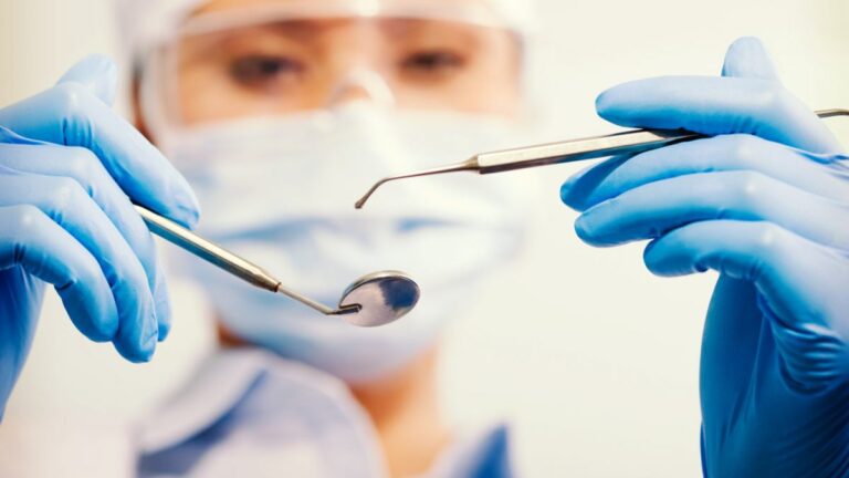 Projeto prevê assistência odontológica a pacientes em UTIs