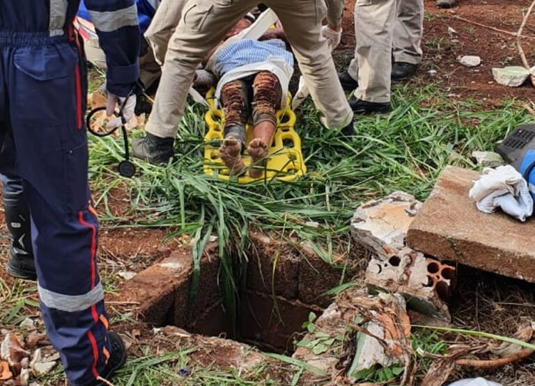 Jogada em buraco mulher teria sido espancada por engano