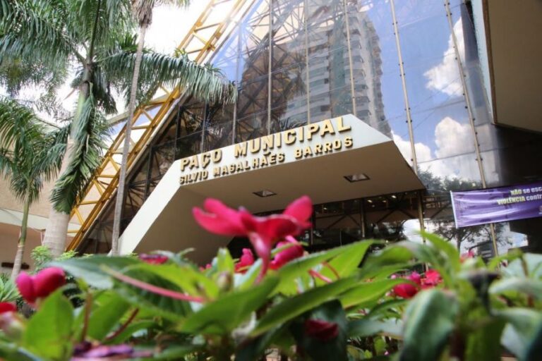 Prefeitura moderniza sistema e terá serviços suspensos temporariamente
