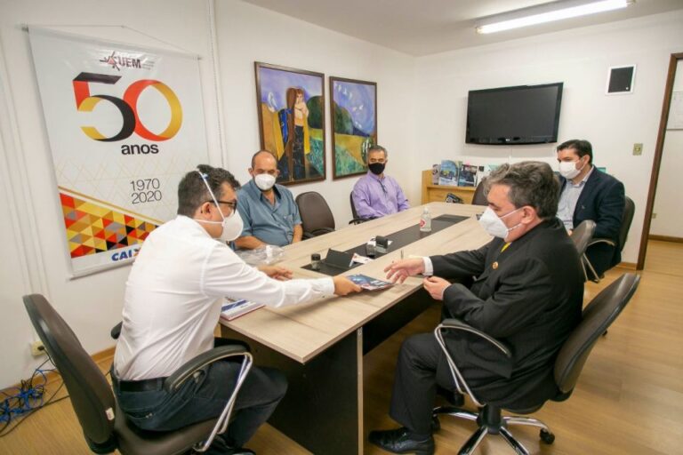 UEM e Prefeitura discutem parcerias para internacionalizar empresas