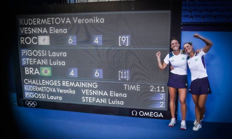 Stefani e Pigossi ganham bronze inédito no tênis
