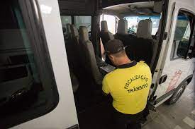 Semob vistoria veículos de transporte escolar