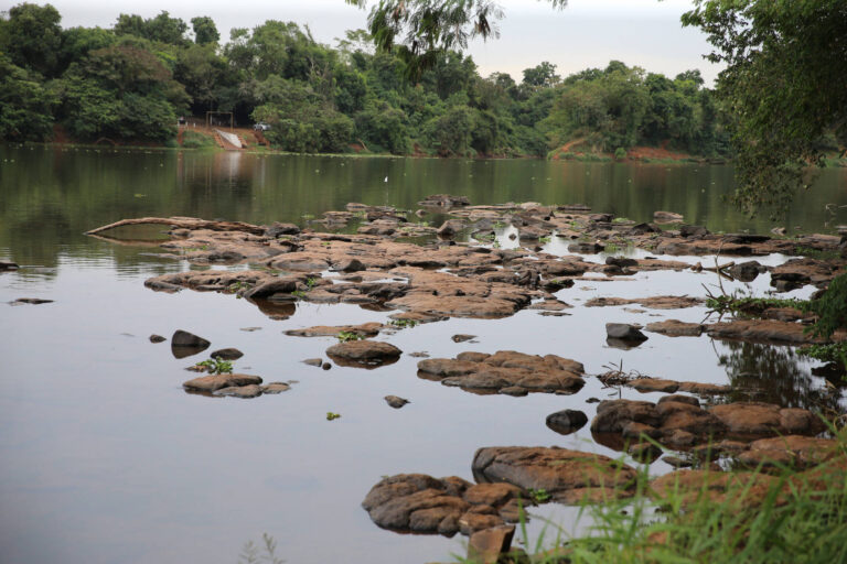 Primavera começa com dois terços do Paraná em estiagem