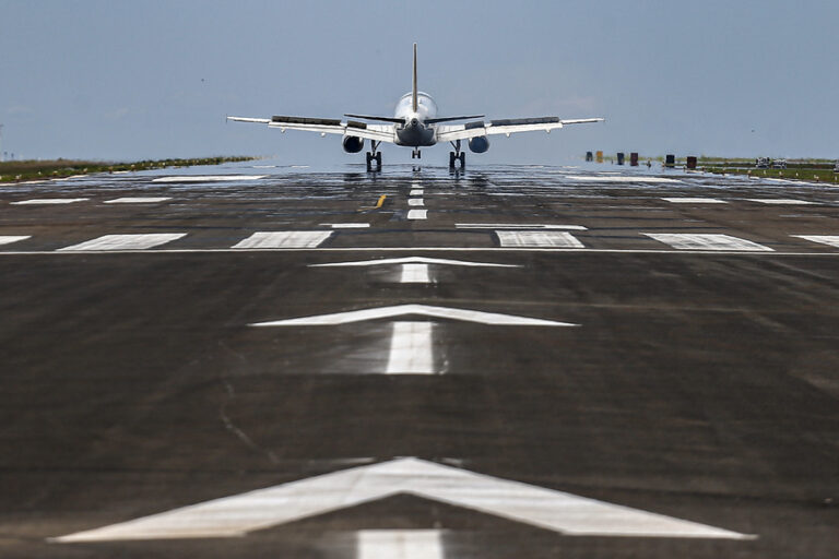 Aeroporto ganha sistema para auxiliar pouso de aeronaves