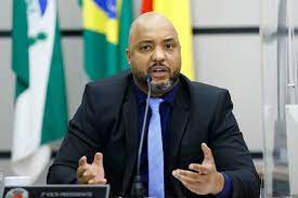 Até o nome de um delegado de polícia foi usado em golpe do WhatsApp