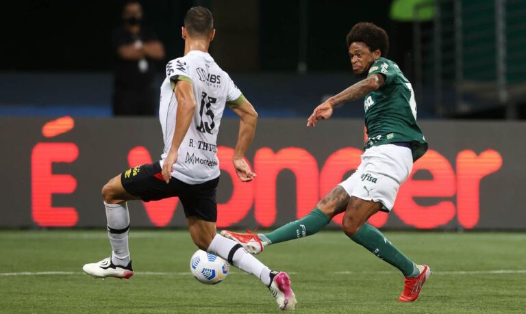 Palmeiras vence o Sport e assume vice-liderança