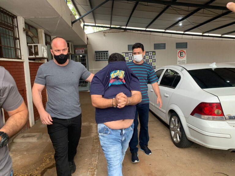 Preso receptador de joias roubadas em shopping