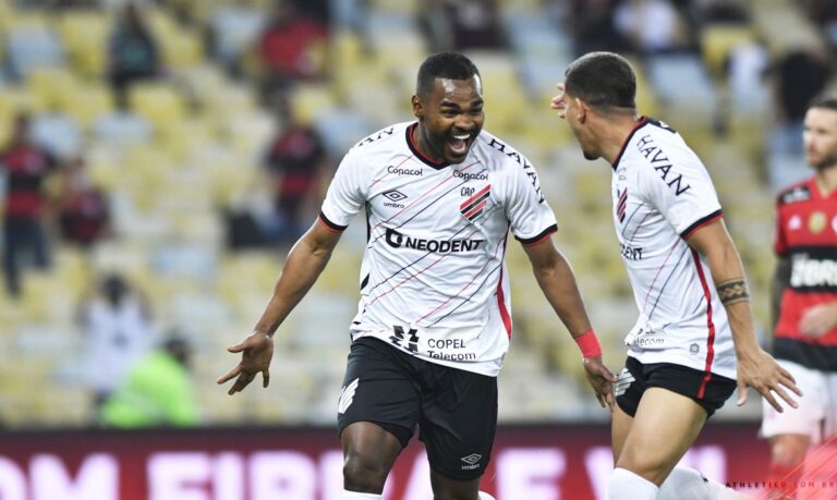 Athletico-PR vence o Flamengo e está na final