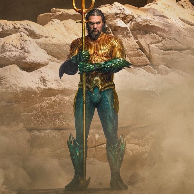 Jason Momoa é diagnosticado com covid-19