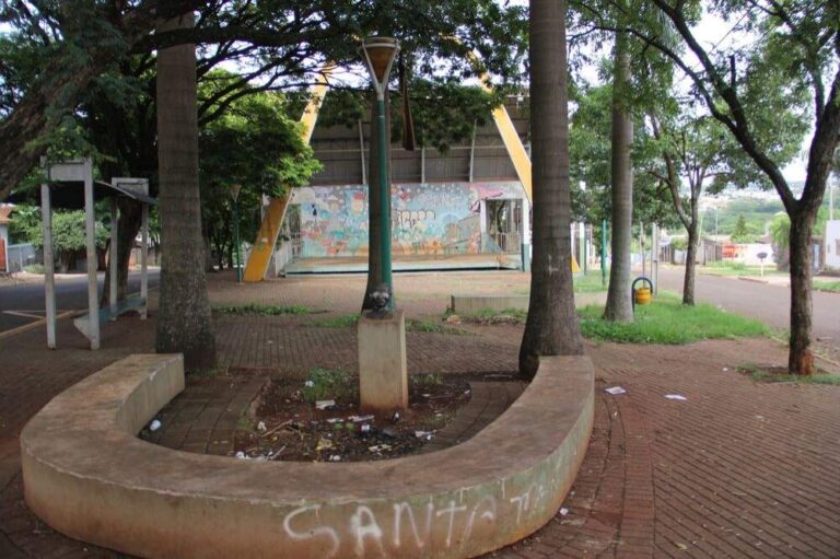 Praça Zumbi dos Palmares faz 25 anos e ganha projeto de revitalização