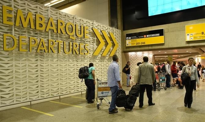 EUA anunciam protocolos para entrada de visitantes
